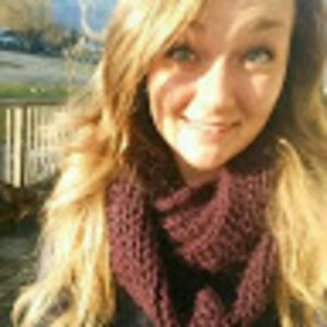 Meet your Posher, Carlie